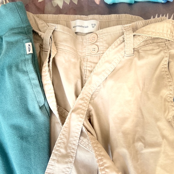 4 Abercrombie’s pants 11/12 for girl like new - Picture 5 of 6